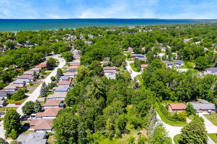 Property Photo:  88 Smallman Drive  ON L9Z 1L1 