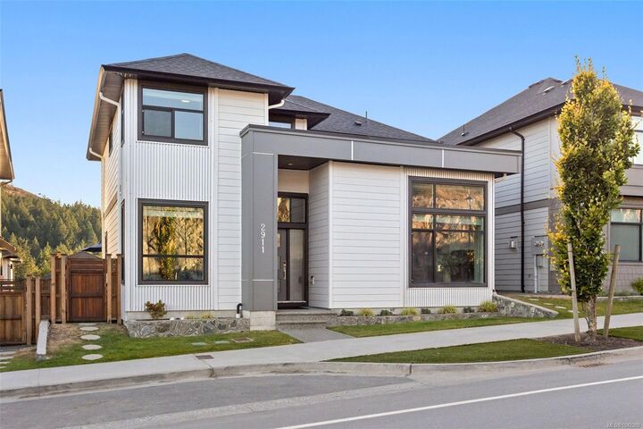 2911 Constellation Ave — photo 1