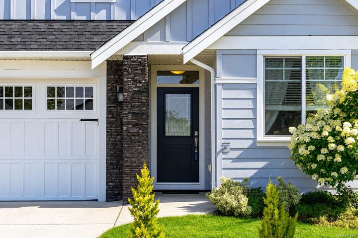 Property Photo:  2036 Mountain Vista Dr  BC V9T 0L4 