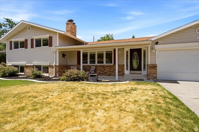 Property Photo: 4107 S College Dr UT 84403