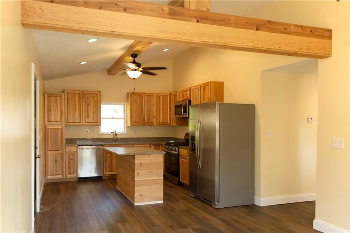Property Photo: 387 W Wylie Ave PA 15301