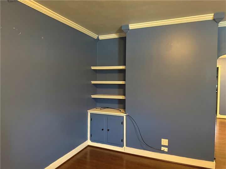 Property Photo:  2321 Clinton Street  PA 15120 