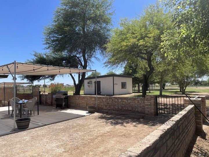 Property Photo: 17410 S Ave A 1/2 AZ 85350