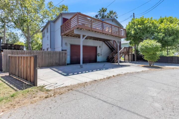 Property Photo:  1728 Circle Drive  CA 95641 