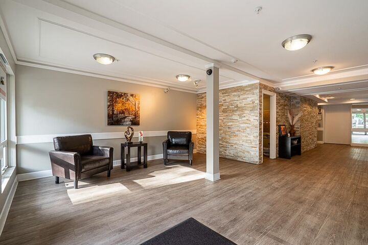Property Photo:  15255 18 Avenue 212  BC V4A 1W9 