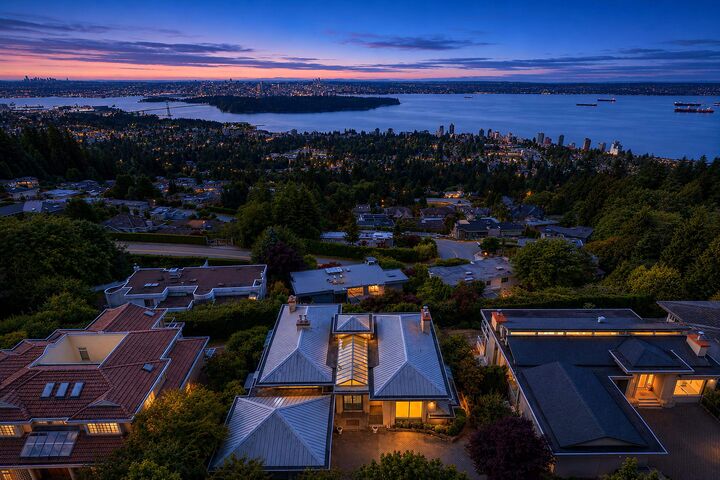 1572 Chippendale Court — photo 1