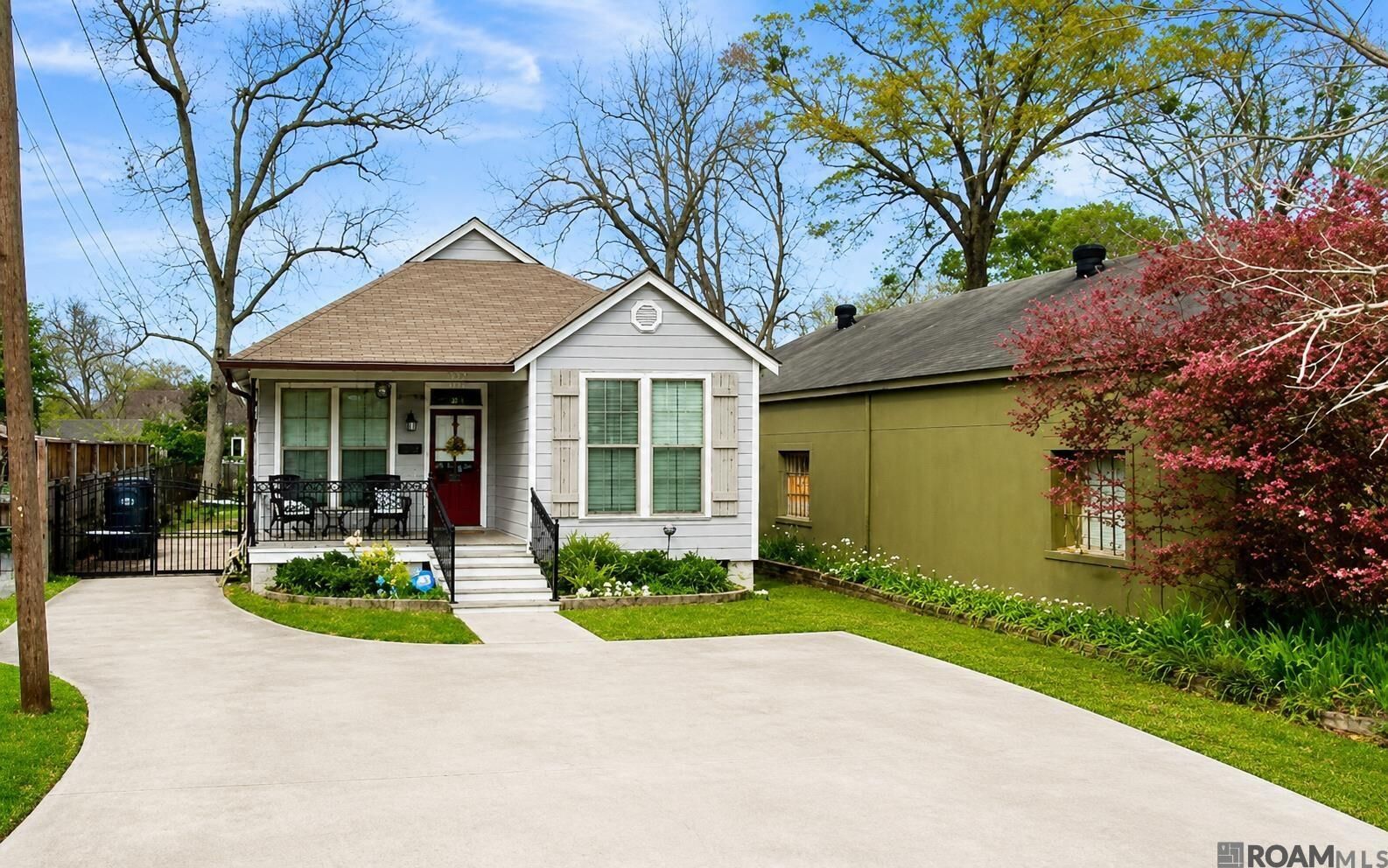 Property Photo: 3655 Capital Heights Ave LA 70806