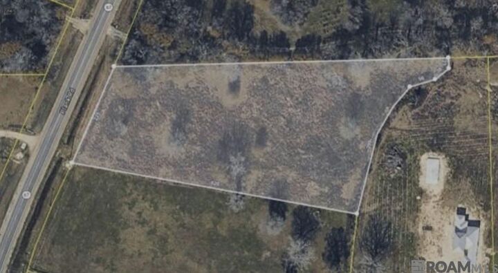 Property Photo: 22390 Plank Rd LA 70791