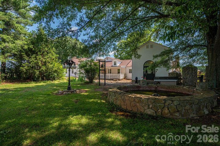 Property Photo: 1387 George Brown Road NC 28033