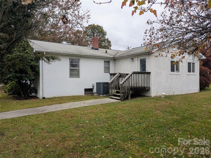 Property Photo:  520 Dana Road  NC 28792 