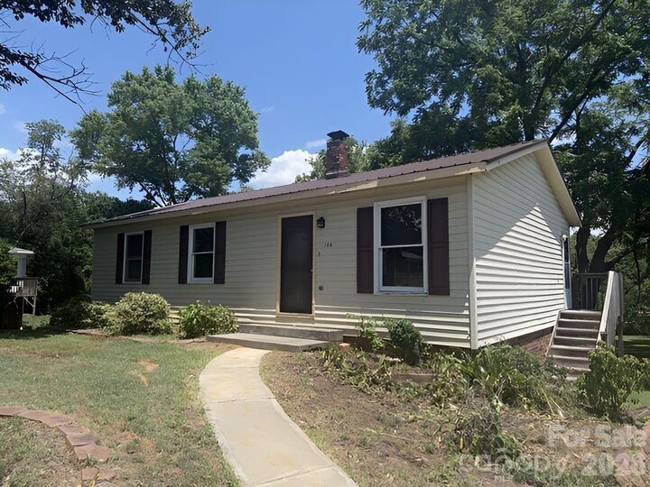 Property Photo:  104 Whitley Road  NC 28655 