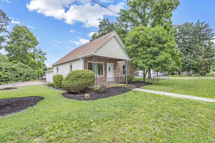 Property Photo:  2015 Highland Road  OH 43701 