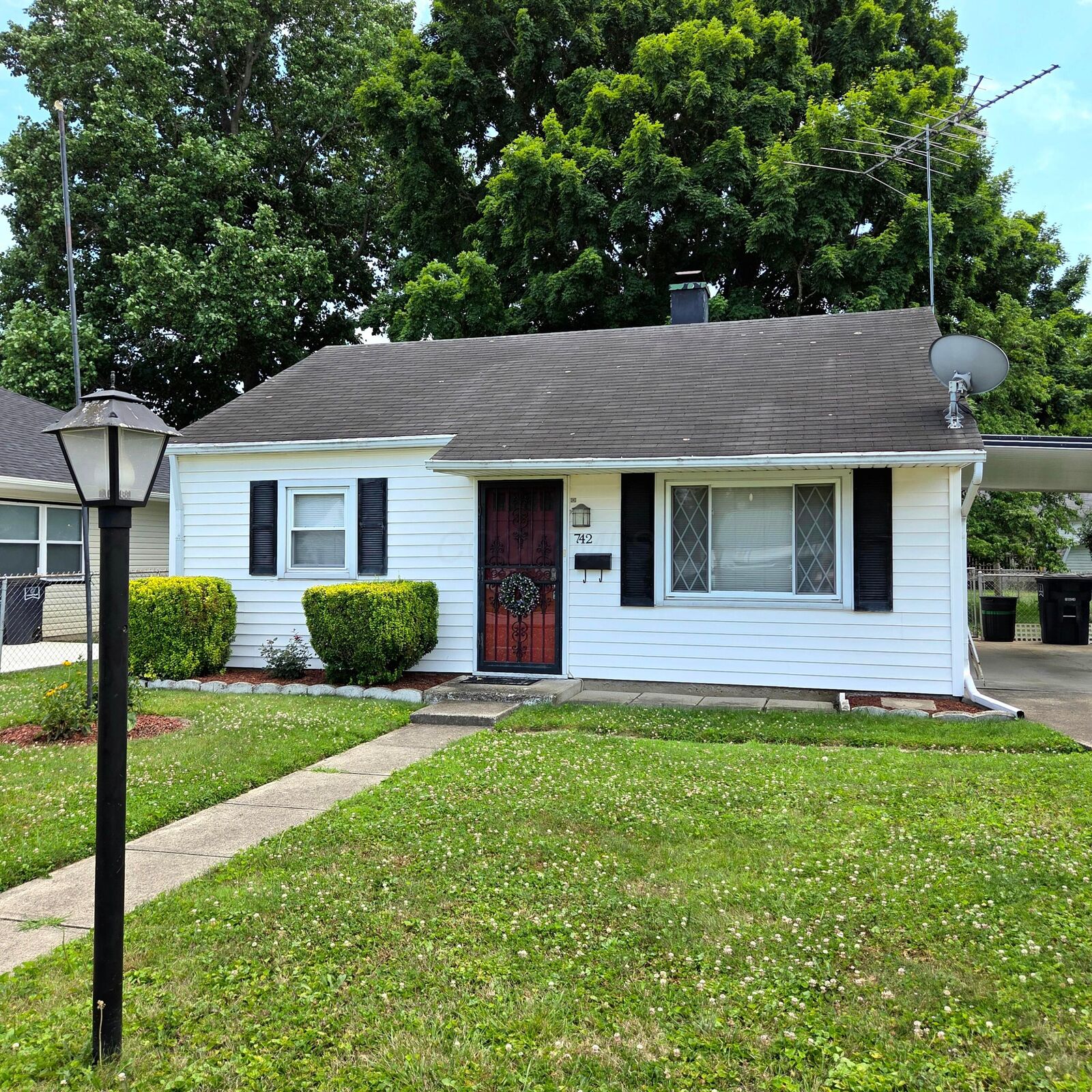 Property Photo: 742 Maryland Avenue OH 43130