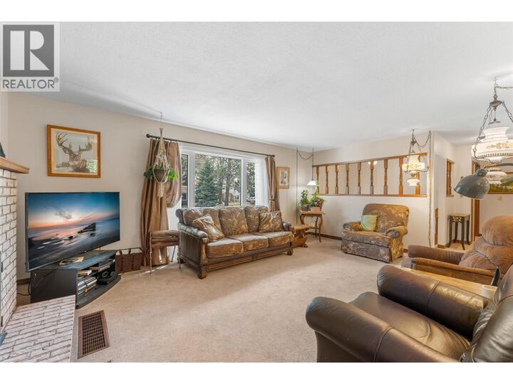 Property Photo: 3430 Liard Court BC V4T 1B6