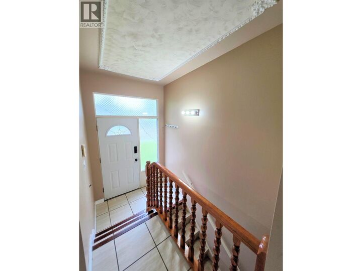 Property Photo:  1753 Kenwood Street  BC V2L 1S4 