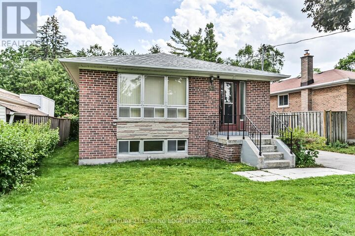 Property Photo:  53 Danzig Street  ON M1E 2L3 