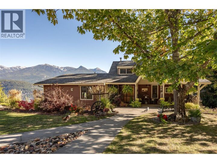 Property Photo: 8840 Olson Road BC V0G 1M0