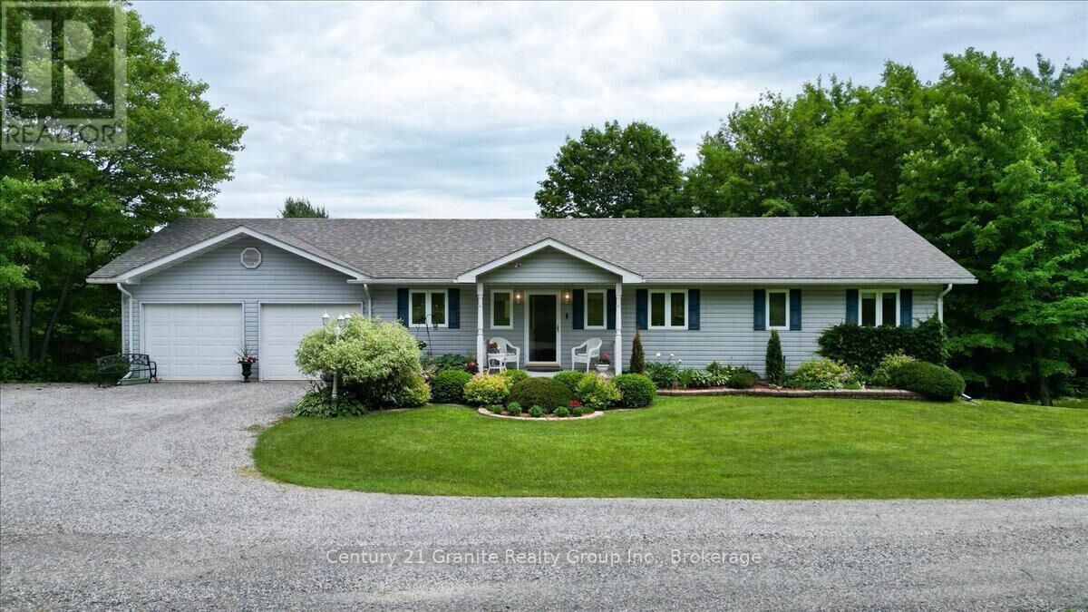 Property Photo:  1573 Ojibway Road  ON K0L 2A0 