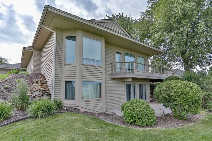 Property Photo:  1135 Easthill Place  WI 54403 