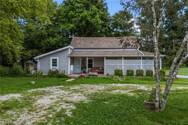 Property Photo: 691 N Bickett Road OH 45385