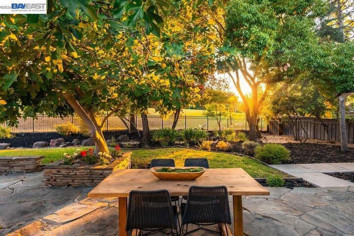 Property Photo: 3180 Roundhill Rd CA 94507