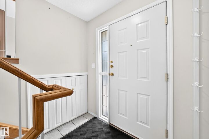 Property Photo:  9630 176 Street NW 51  AB T5T 6E1 