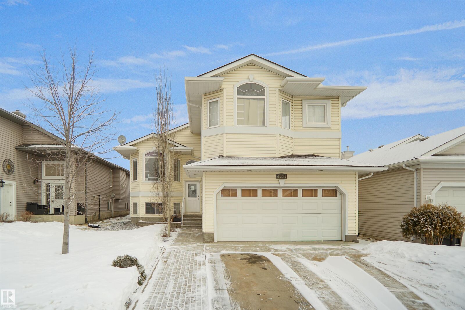Property Photo: 4816 155 Ave NW AB T5Y 0B9