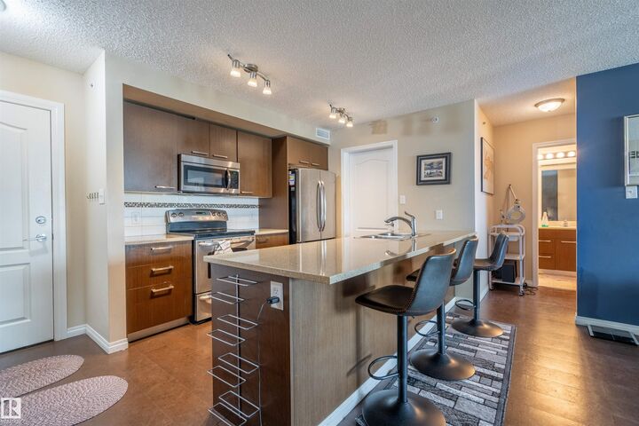 7343 South Terwillegar Drive NW 2401 — photo 1