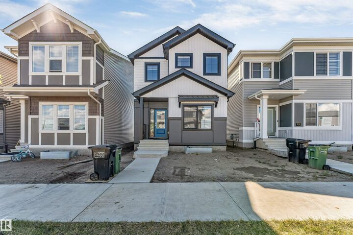 Property Photo:  788 Mattson Drive SW  AB T6X 1A3 