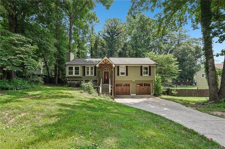 Property Photo:  3400 Chastain Crossing  GA 30066 