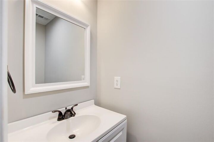 Property Photo:  4110 Ridgebrook Bend  GA 30028 