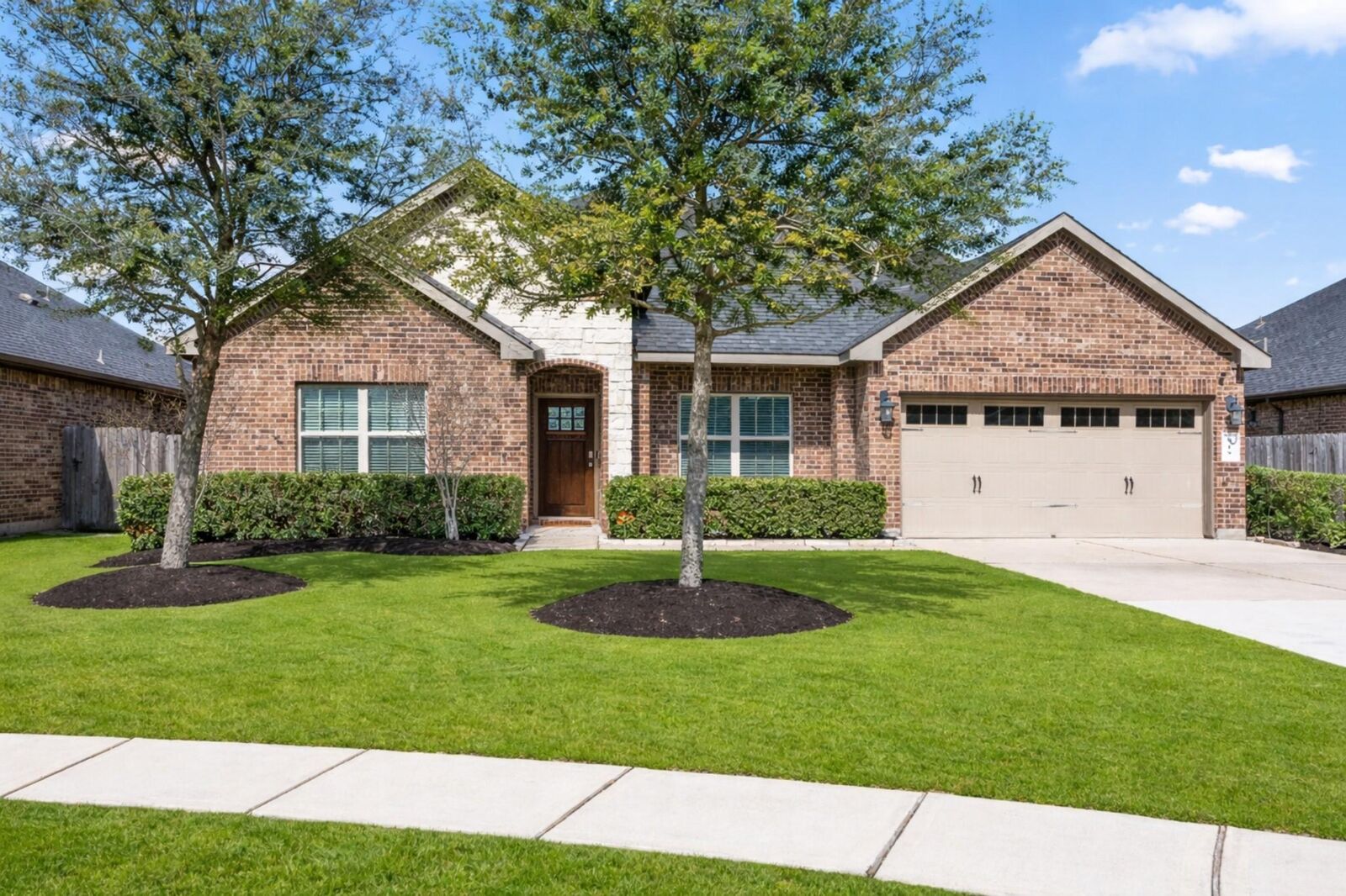 Property Photo: 519 Yellow Bullhead Court TX 77469