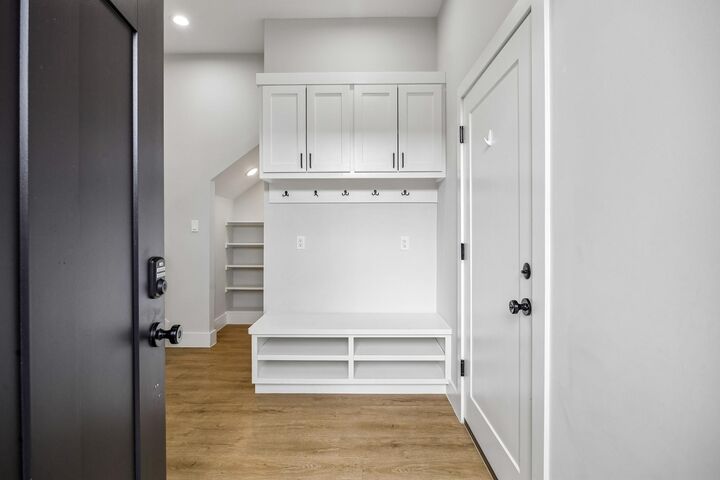 Property Photo: 403 Fenn Street TX 77018