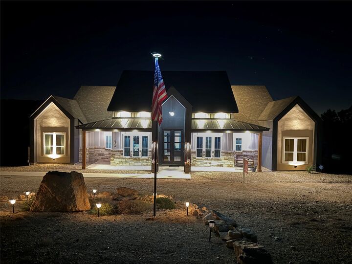 Property Photo:  224 Kellog  TX 78623 