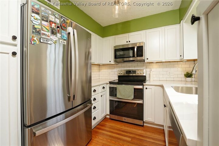 Property Photo:  2 Briar Hill Road  WV 25314 