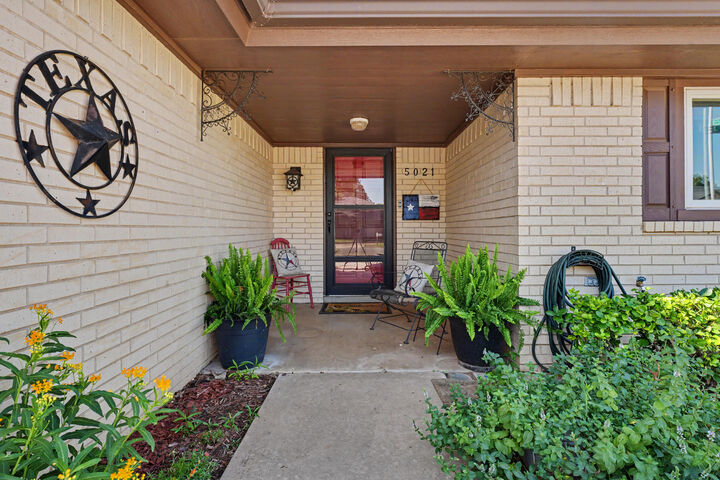 Property Photo: 5021 58th Street TX 79414