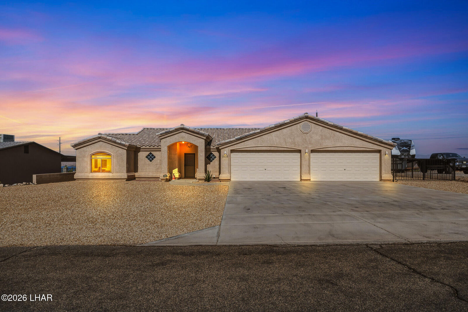 Property Photo:  1575 Navigator Dr  AZ 86404 