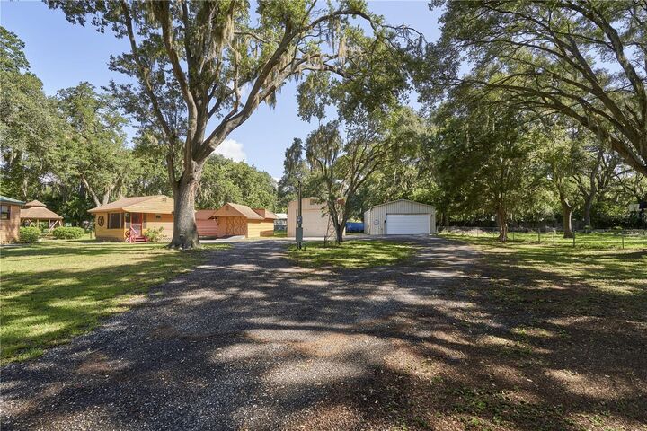 Property Photo: 29953 Briarthorn Loop FL 33545