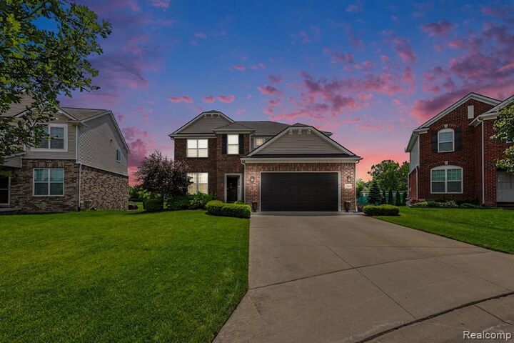 Property Photo:  7560 Gannon Court  MI 48317 2239 