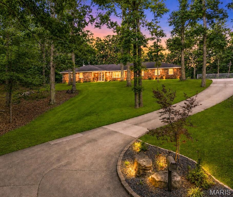 Property Photo: 3214 Lakewood Drive MO 63701