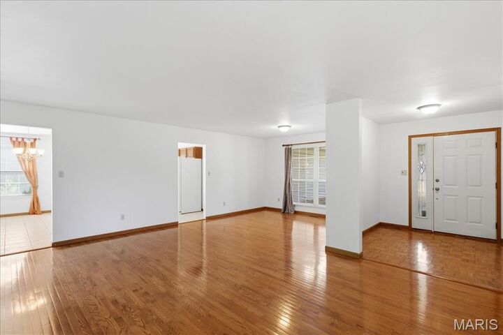 Property Photo: 12939 Broadridge Lane MO 63033