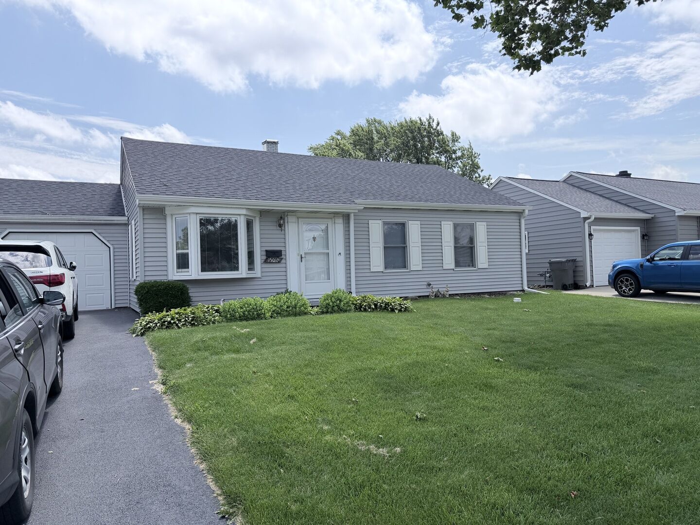 Property Photo:  15013 Huntington Court  IL 60462 