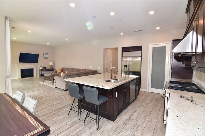 Property Photo:  101 Spoke  CA 92618 