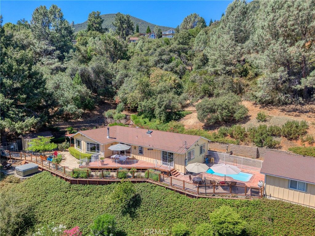 Property Photo: 3295 S Lake Court CA 95451