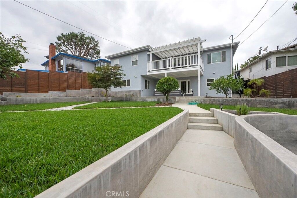 Property Photo:  3420 Verdugo Vista  CA 90065 