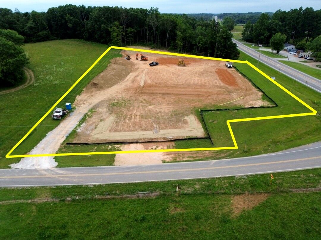 Property Photo: 3005 Highway 46 S TN 37055