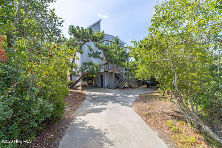Property Photo: 131 Hillside Court NC 27949