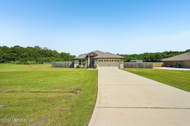 Property Photo:  51065 Bloomington Way  FL 32011 
