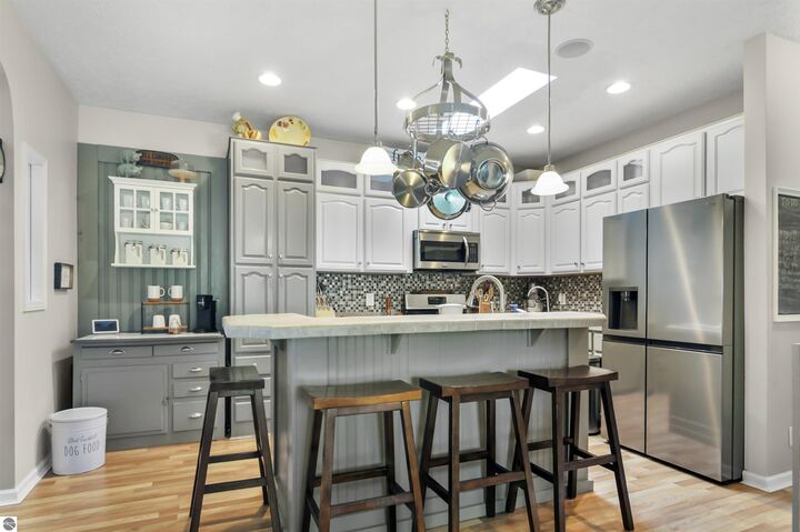 Property Photo:  21233 Forest Trail  MI 49307 