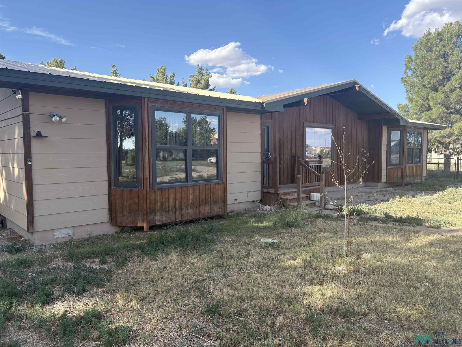 Property Photo: 1108 W Fairground Road NM 88210